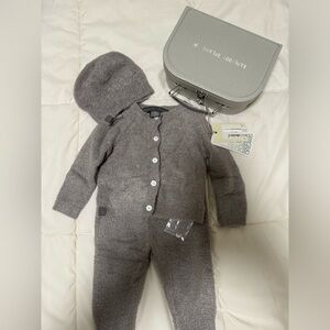Brand new! Barefoot dreams newborn set